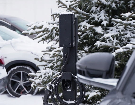 Ładowarka EV BESEN Wallbox 11kW + wtyk 16A + Aplikacja WiFi +Uchwyt EVSE